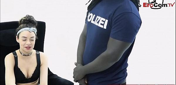  Polizist verführt kleine deutsche amateur latina teen und spritzt in den mund